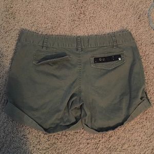 Shorts - ⚡️LAST CHANCE FRIDAY⚡️ Shorts - ⚡️LAST CHANCE FRIDAY⚡️